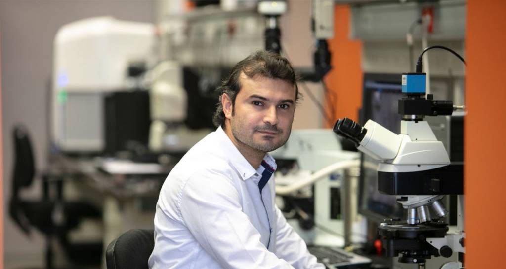 Yaser Souraki, Doctor en ingeniería de yacimientos.